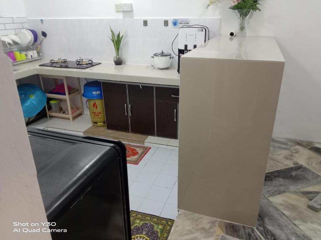 Imani Homestay Beach Gateway Bagan Lalang 甘邦甘拉朗 外观 照片